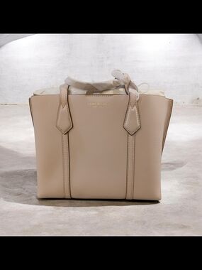 Tory Burch Pebbled Leather Tote in Light Beige